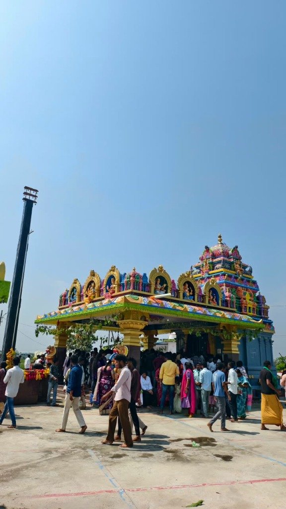 Sri Lakshmi Ganapati Temple Alugunuru temple view - Courtyard, Pradakshina Path and Dhwaja Sthambha